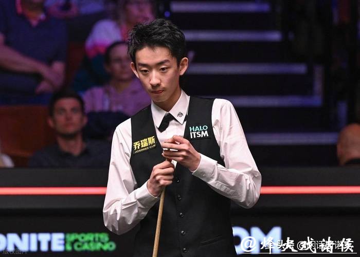 斯诺克大师赛：吴宜泽、肖国栋晋级八强